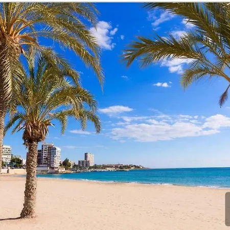 Séjour chez l'habitant Entero En La Playa San Juan Benacantil *
